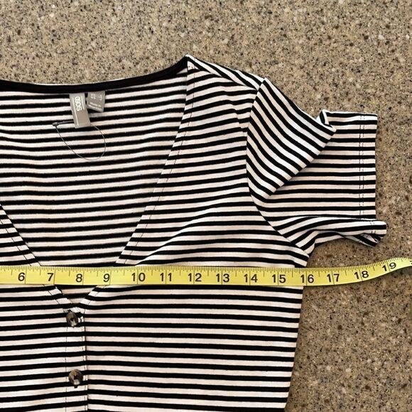 ASOS Dress *NWOT* Mini V Neck Button Through Smock Dress in Stripe - Picture 7 of 9